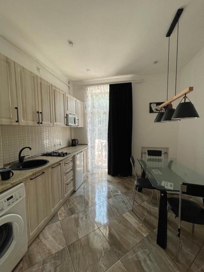 Vip Apartment Karl Marks Avenue كريفوي روغ المظهر الخارجي الصورة